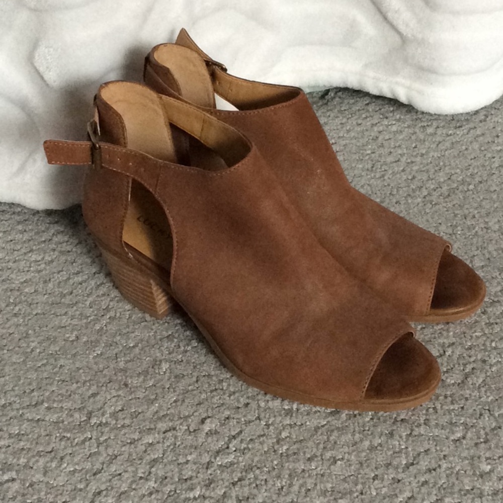 Lucky brand peep toe